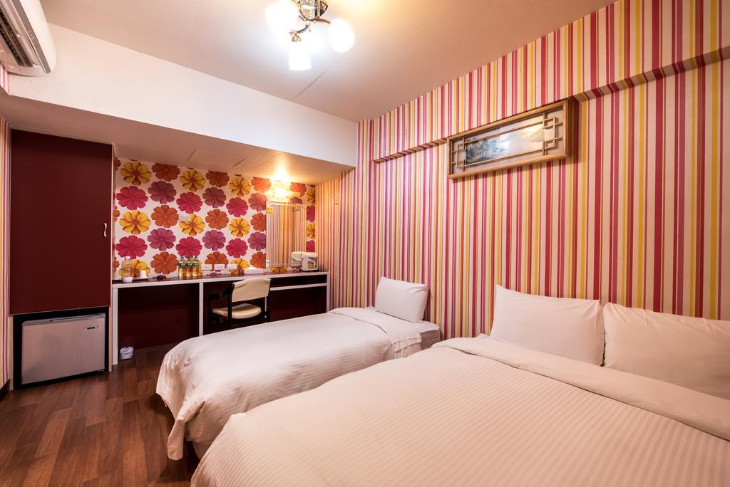 Hotel South Sea Гаосюн Экстерьер фото