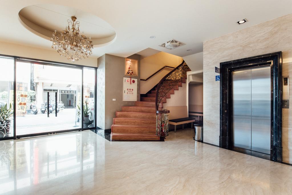 Hotel South Sea Гаосюн Экстерьер фото