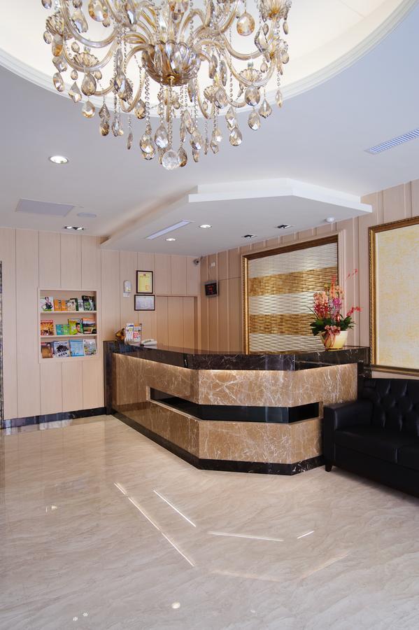 Hotel South Sea Гаосюн Экстерьер фото